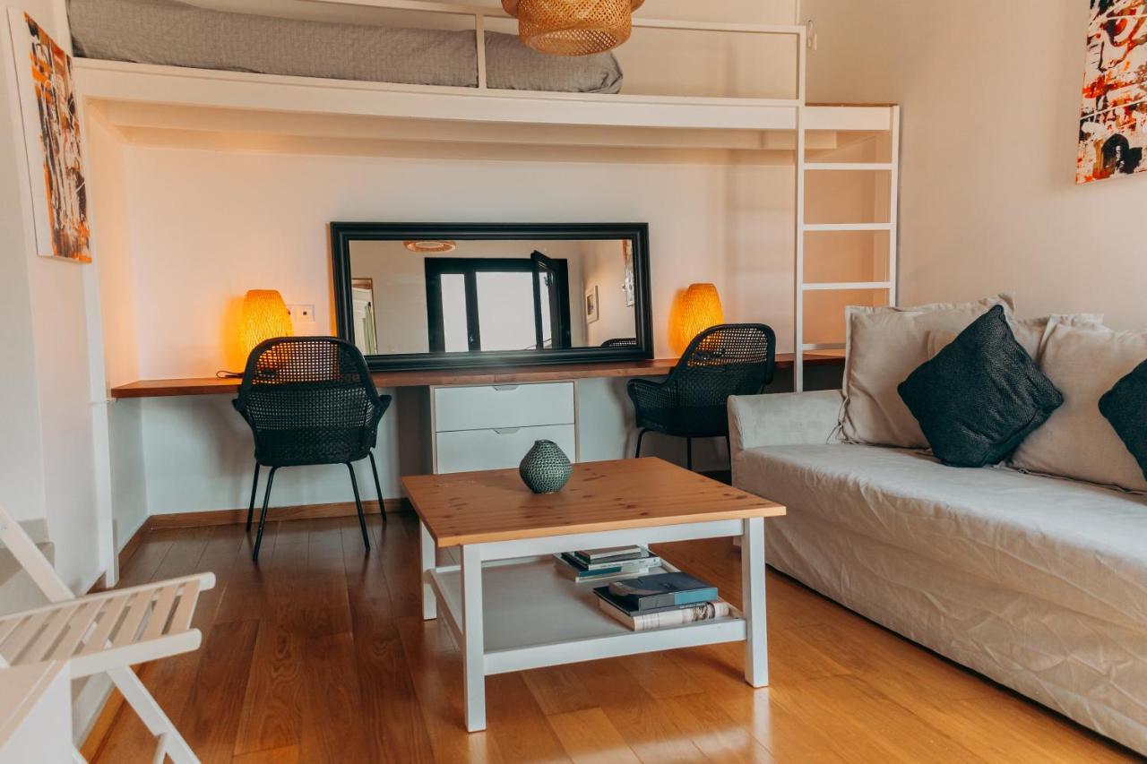 Pool And Sea View Apartments Agia Marina  المظهر الخارجي الصورة