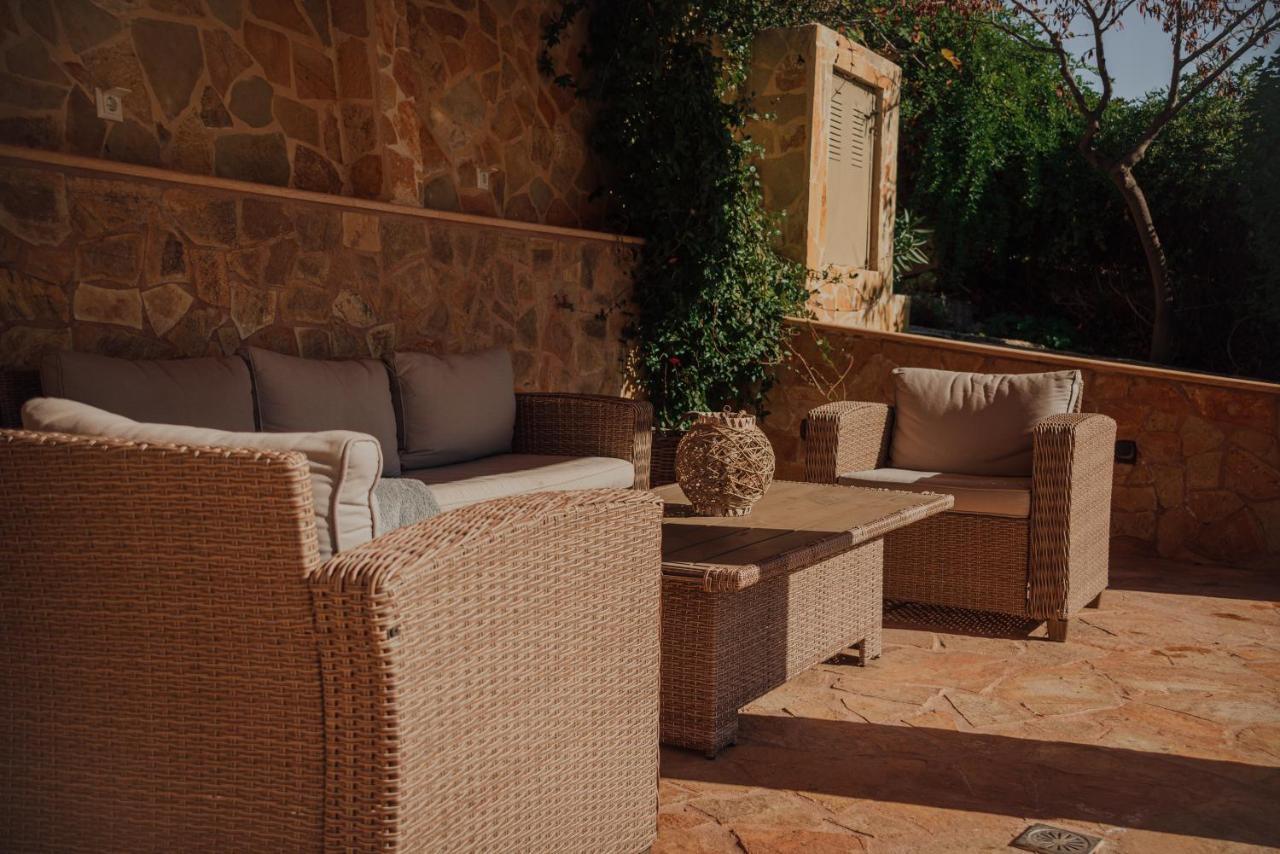 Pool And Sea View Apartments Agia Marina  المظهر الخارجي الصورة